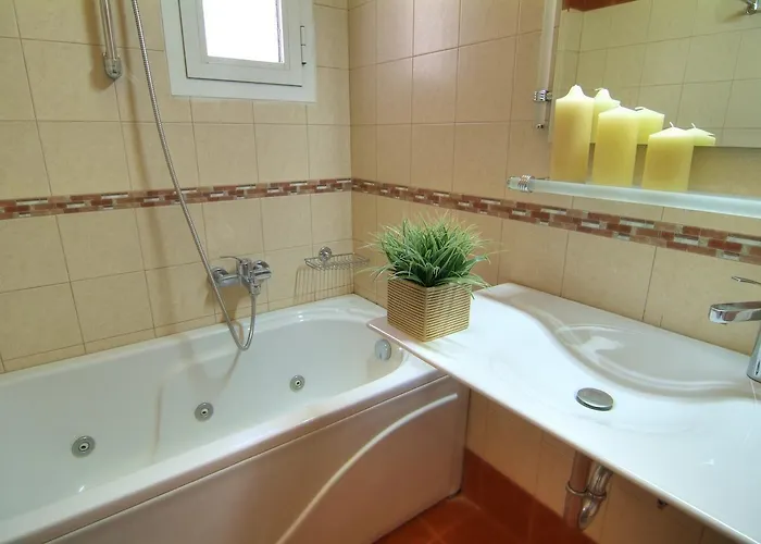 卡拉法提酒店 3*